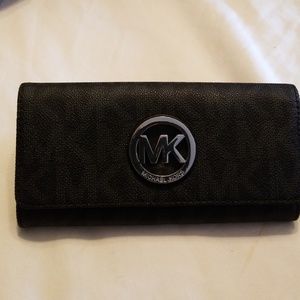 Michael Kors Blacket Wallet
